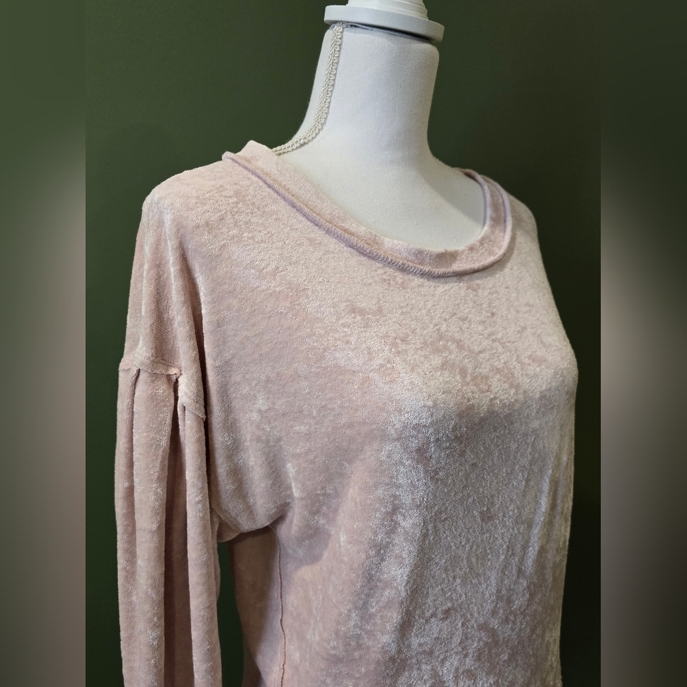 We The Free Milan Layering Top Crushed Velvet Blush - Picture 8 of 12